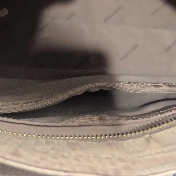 Brahmin Melbourne Ruby Satchel Euc